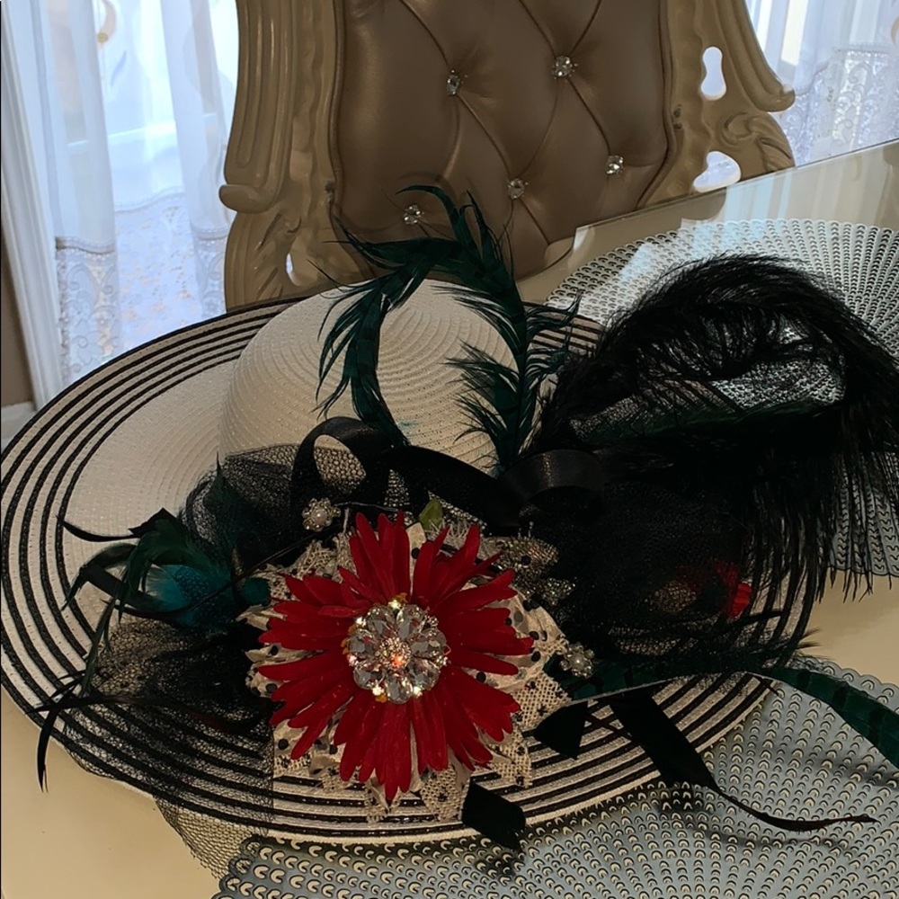 White and Red Custom Derby Hat, Beach, Photography